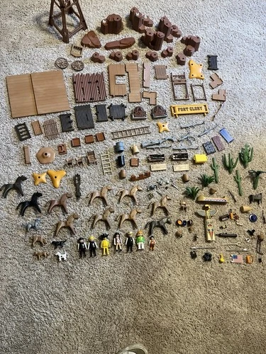 Vintage 1990's Playmobil Original Fort Glory Set 3806 Incomplete With Extras!!