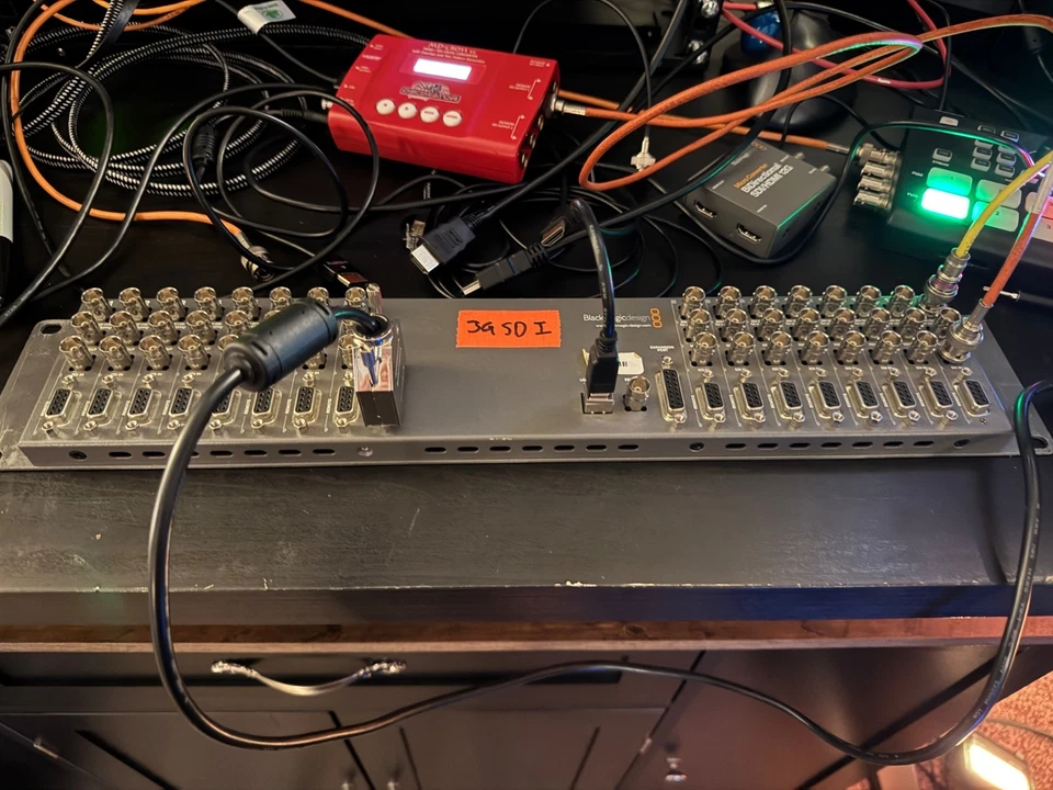 Blackmagic Design Studio Videohub Routing Switcher 16x32 3G HD SDI With PSU - Image 2 of 4