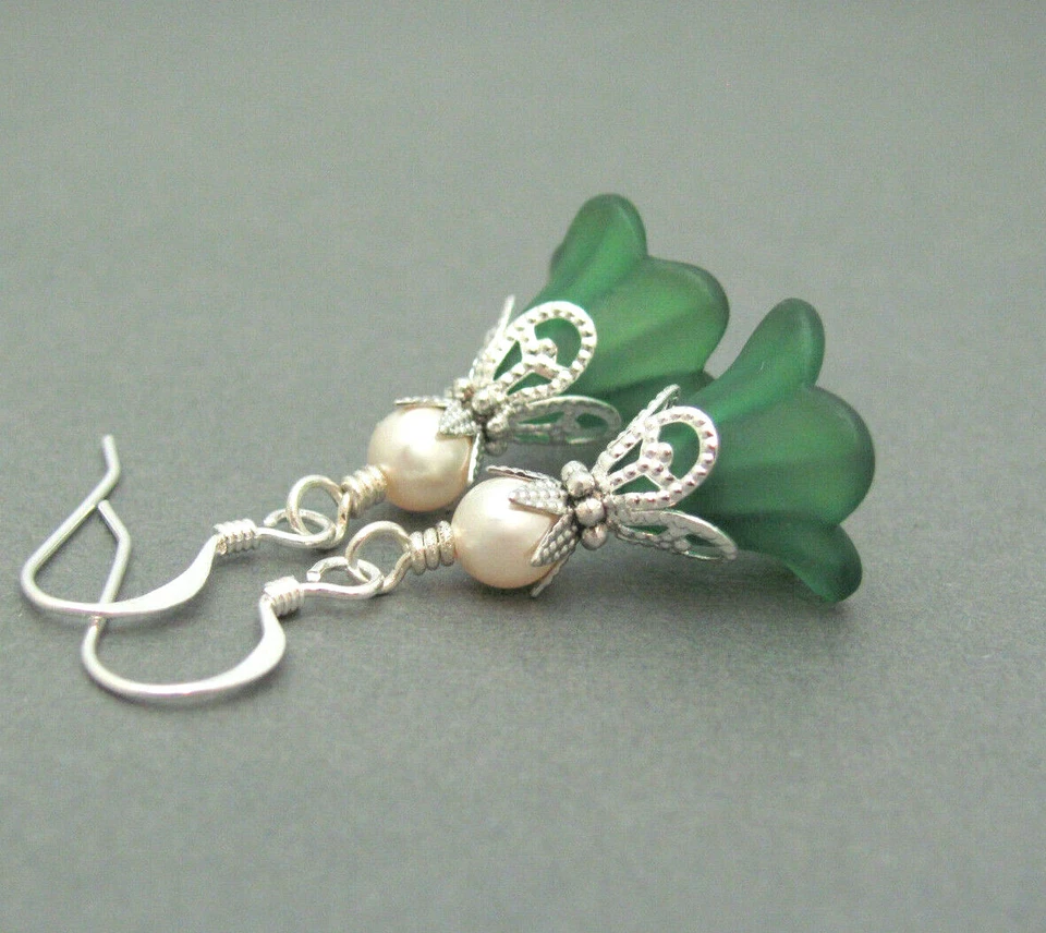 Green Flower Earrings Crystal Pearl Romancecore Gift For Girl Friend Ren Faire - Image 4 of 4