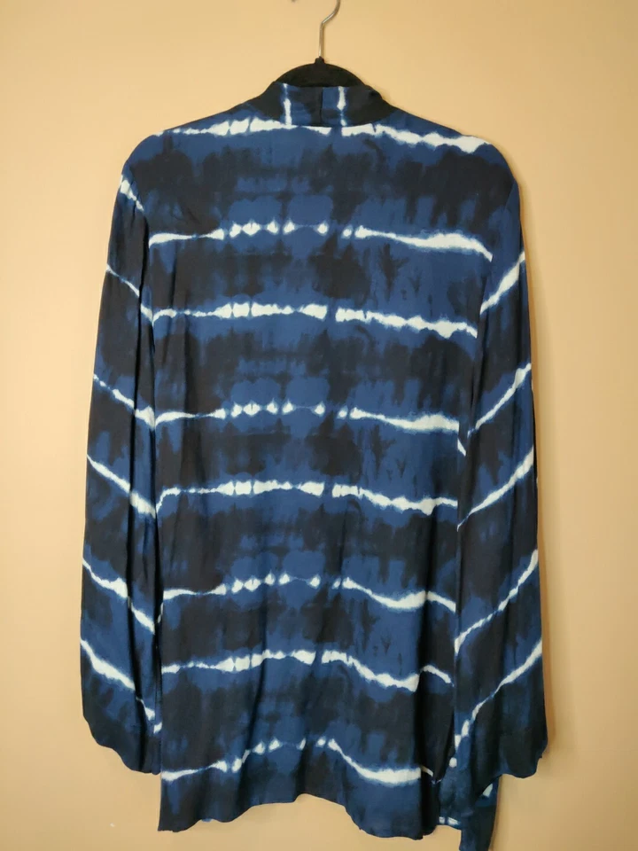 Xhilaration Mujer XS/S Cárdigan Azul y Blanco Tie-dye Manga Larga Foto 2 de 4