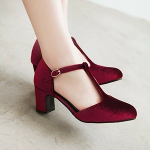 t bar pointed heels