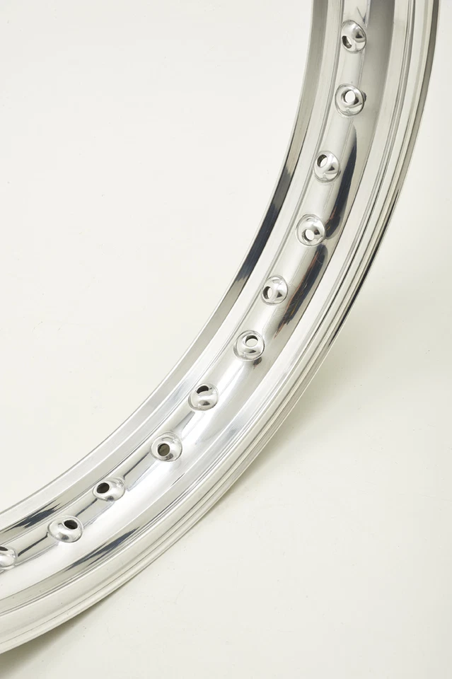 CERCHIO IN ALLUMINIO BORDO H PER MOTO D'EPOCA FINO ANNI 70 WM3 2,15X19 36 FORI - Immagine 2 di 2