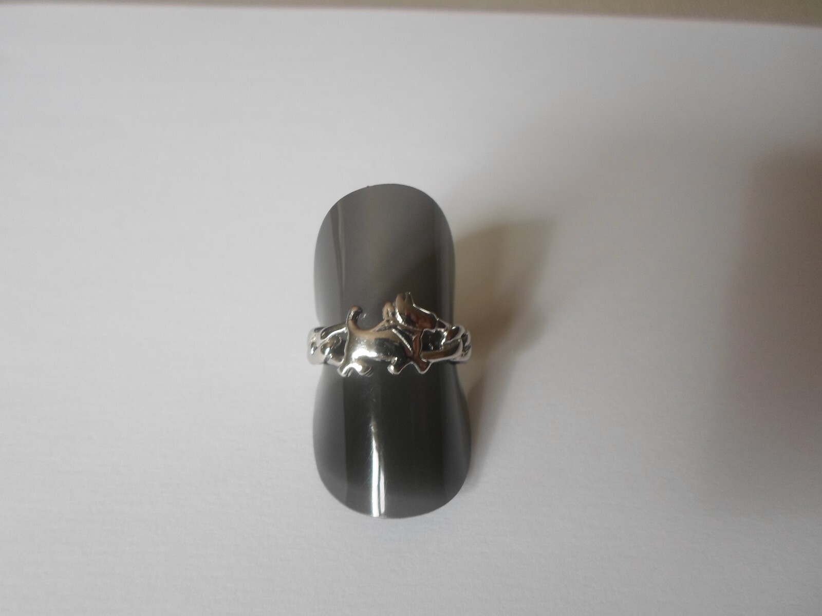 solid silver ring, openwork, dog, size 54 - image 9