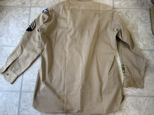 Camicia US Army seconda guerra mondiale cotone marrone con tecnologia 5 chevron e toppa spalla 2° corpo - Foto 9 di 16