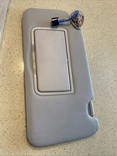 PEVEST Visiera Parasole con Luci e Specchio LH Lato Guidatore-Grigio Platino Interno per...