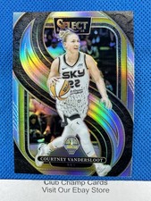 2025 #121 Courtney Vandersloot Panini Select WNBA Premier Silver Prizm Sky