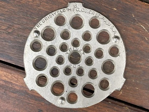 Griswold Cast Iron #6 Fully Marked Dutch Oven Trivet in Nickel Finish