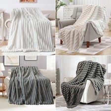 Faux Fur Throw Blanket for Couch, Fluffy Fuzzy Plush Blanket Soft Warm