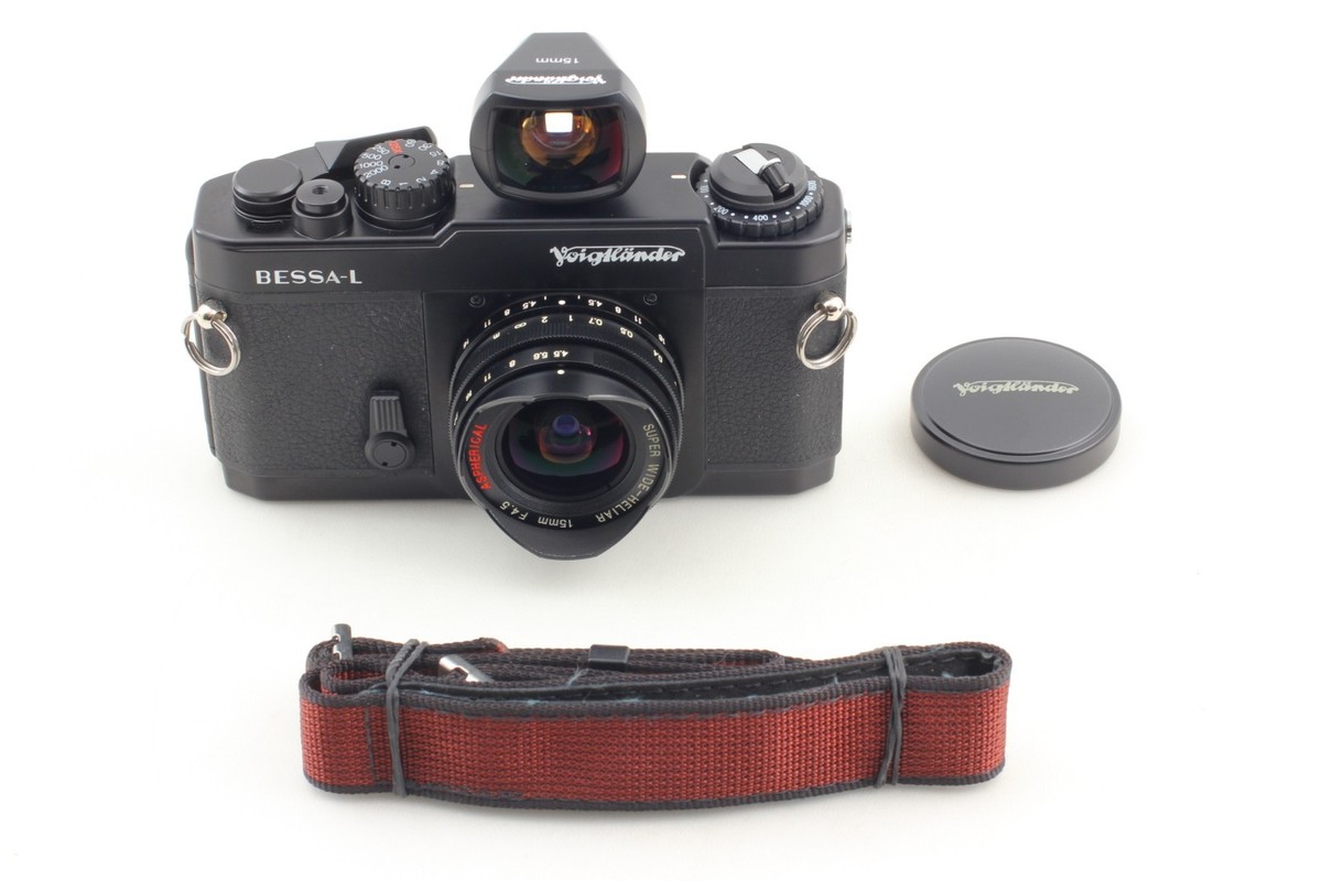 ★Voigtländer BESSA-L SUPER WIDE-HELIAR MINT] Voigtlander Bessa L Black + Super Wide Heliar 15mm f