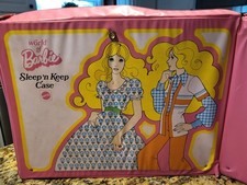1970s World of Barbie Sleep N' Keep Case