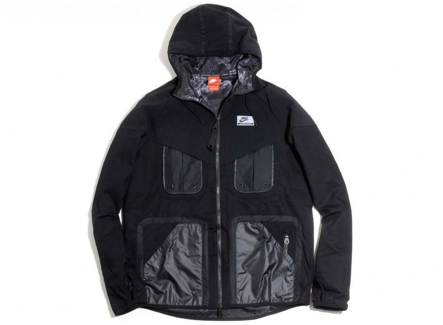 nike international windbreaker