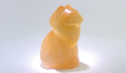 Peach Selenite Carved Cat Pussycat Pussy Carving Natural Gem Gemstone EBS5721 - Picture 3 of 4