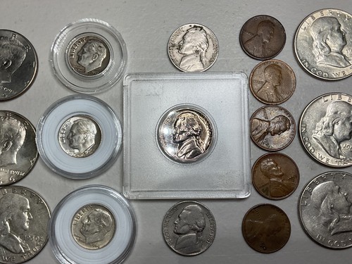 U.S. Mixed Lot, 23 total coins, full dates in this lot…you grade on your own - Picture 4 of 12