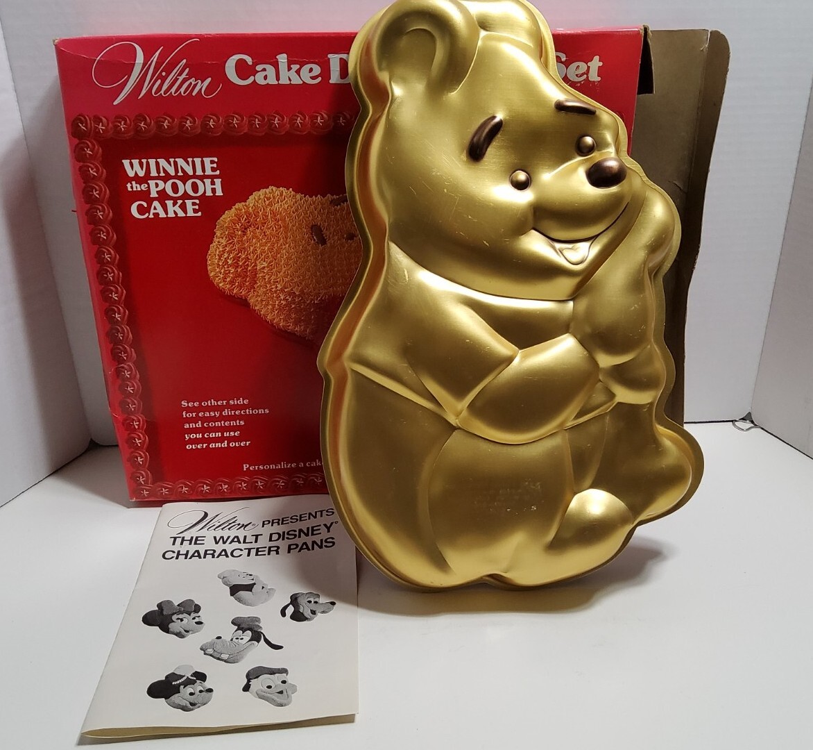 Winnie The Pooh Wilton Cake Pan Decorating Set 1974s Vintage