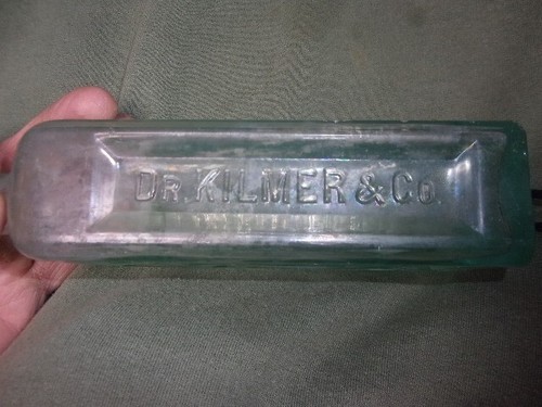 vintage/ antique DR. Kilmers Swamp Root medicine bottle - Picture 5 of 6