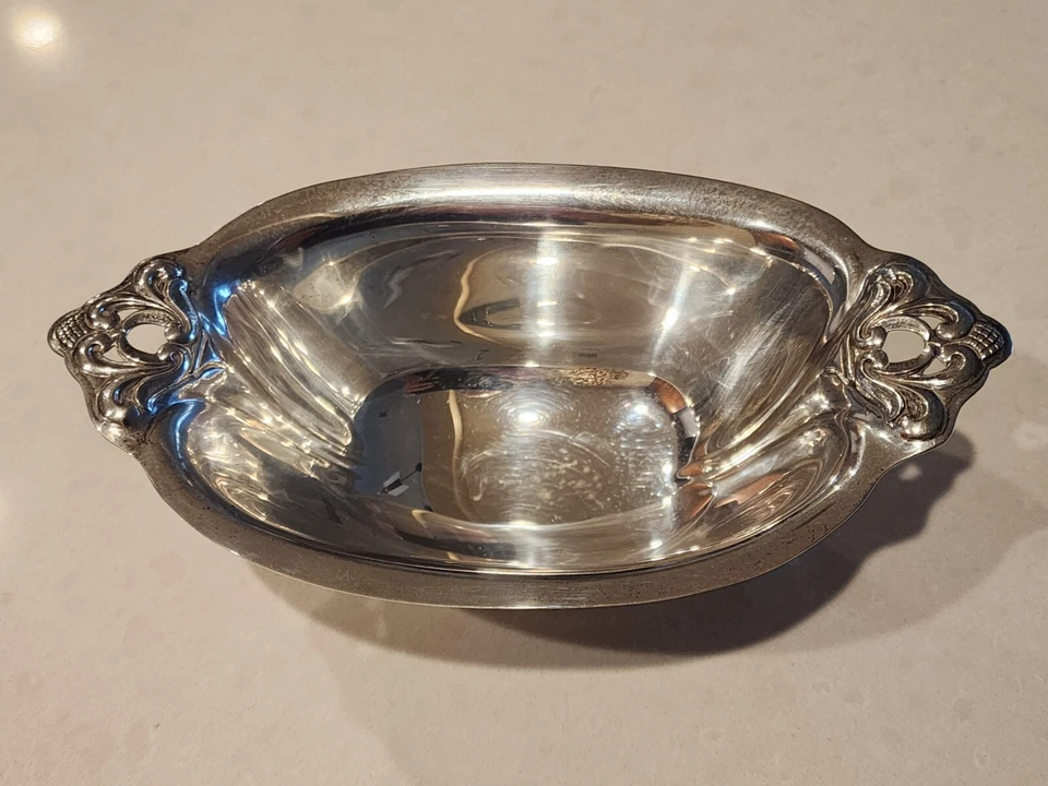 Cuenco de mayonesa real danés de plata de ley con monograma Foto 2 de 4