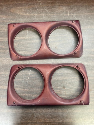 1966 1967 OLDSMOBILE TORONADO LH & RH HEADLIGHT BEZELS NICE 123 - Picture 4 of 4