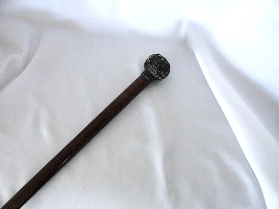 Antiguo bastón bastón de metal pesado DEWAR HIGHLANDER antiguo de colección Foto 2 de 4