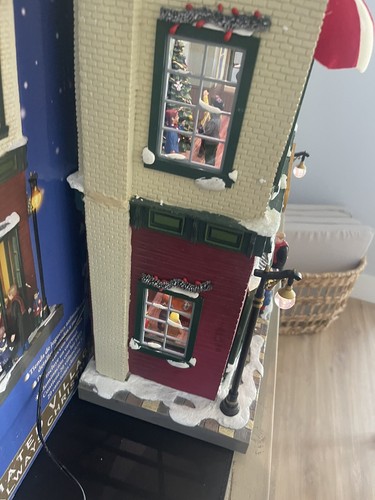 Mr Christmas Hyde Park Animated Village. "It's always Christmas" In Box - Picture 6 of 14