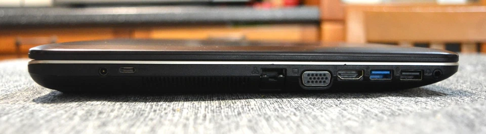 Notebook pc portatile i5 15 ASUS VivoBook Max X541U SSD 256 15,6" - Immagine 4 di 4