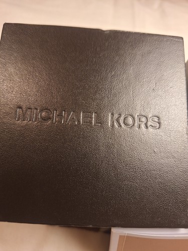 Michael Kors Parker Women's Silver Steel Watch - Picture 5 of 8