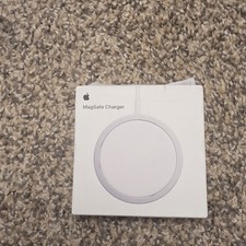 Genuine Apple MagSafe Charger A2140 MHXH3AM/A NEW SEALED Magnetic Wireless USB-C