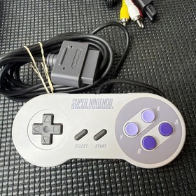 Super Nintendo SNES Console Mario Bundle Clean!