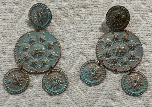 VINTAGE BOHO PIERCED COPPER DANGLING EARRINGS - Picture 1 of 4