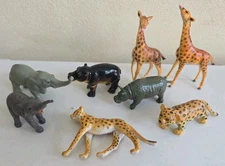 Lot Of 8 Plastic Rubber Safari Jungle Zoo Figures Animals Giraffe Hippo Cheetah