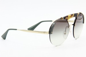 prada spr52u