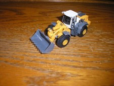 Siku Liebherr 4 1/4" Diecast L580 Front End Loader Yellow w/ White Roof GERMANY