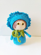 Muñeca de punto azul, muñeca amigurumi flor, regalo único, muñeca de ganchillo, hecha a mano