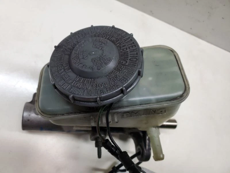 2000-2004, Acura RL, Brake Master Cylinder, Part Number - 46100SZ3A62 - Image 3 of 4