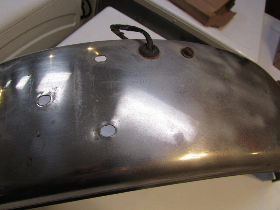 Kawasaki G4tr Trail Boss KV100 1970 guardabarros trasero Foto 3 de 4