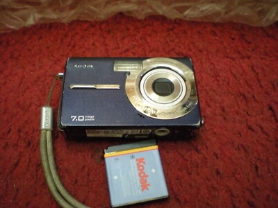 Kodak EasyShare M753 7.0MP 3x Digital Camera - Black