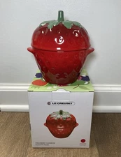 Strawberry LE CREUSET 14 Oz Mini Petite Casserole Stoneware Fruit Cocotte NW Red