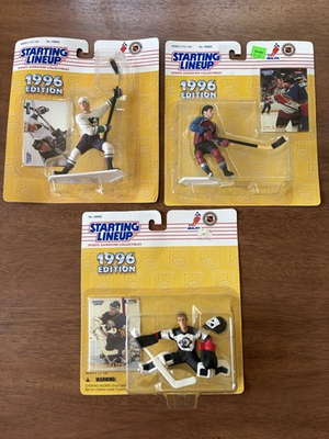#ad HOCKEY Starting Lineup Figurines 1996 Lot Kariya Sakic Hasek NEW IN BOX $16.50