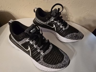 Nike React Infinity Run Flyknit 2 Black/White Men Size 8.5 CT2357-101 New in Box