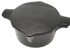 Pampered Chef Microwave Cooker Steamer # 2778 Black 2 Qt 8 Cup Vegetables Rice