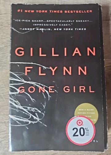Gone Girl : A Novel by Gillian Flynn (2014, Trade Paperback)