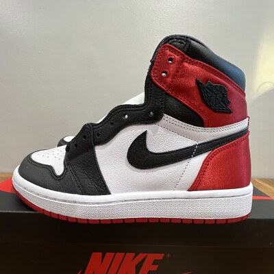 Nike Air Jordan 1 High OG Satin Black Toe 7.5W Brand New Never
