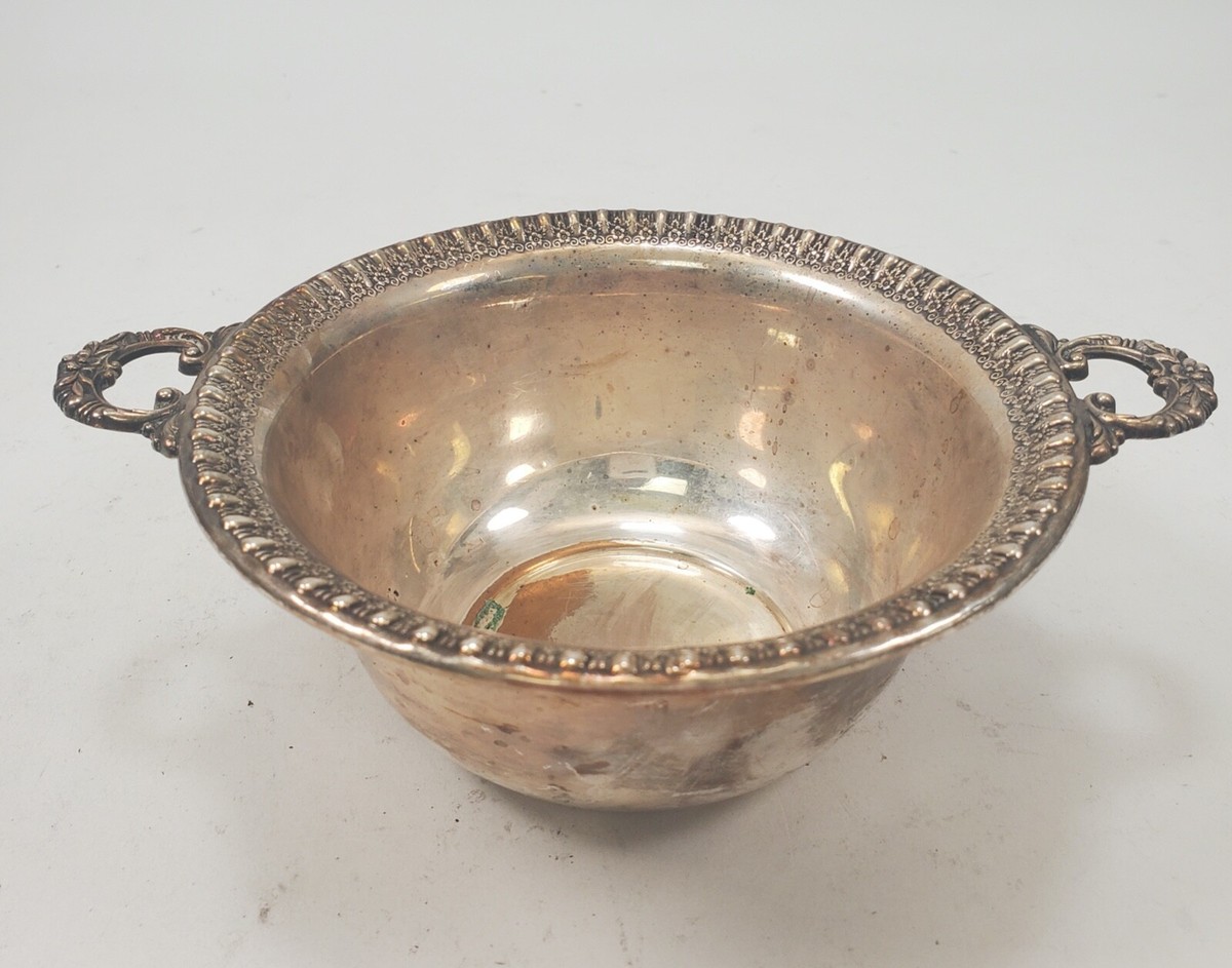 Vintage Wilcox International Silver Bon Bon Bowl with Handles