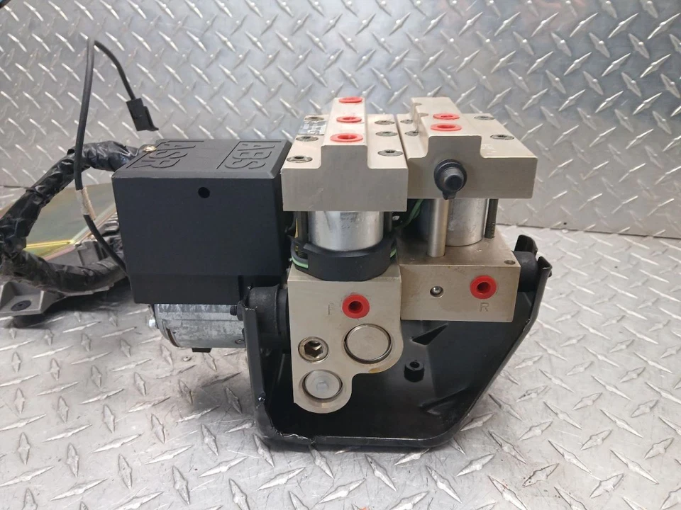 92-95 CORVETTE C4 ABS BOMBA DE FRENO ANTIBLOQUEO Y MÓDULO CONJUNTO Foto 3 de 4