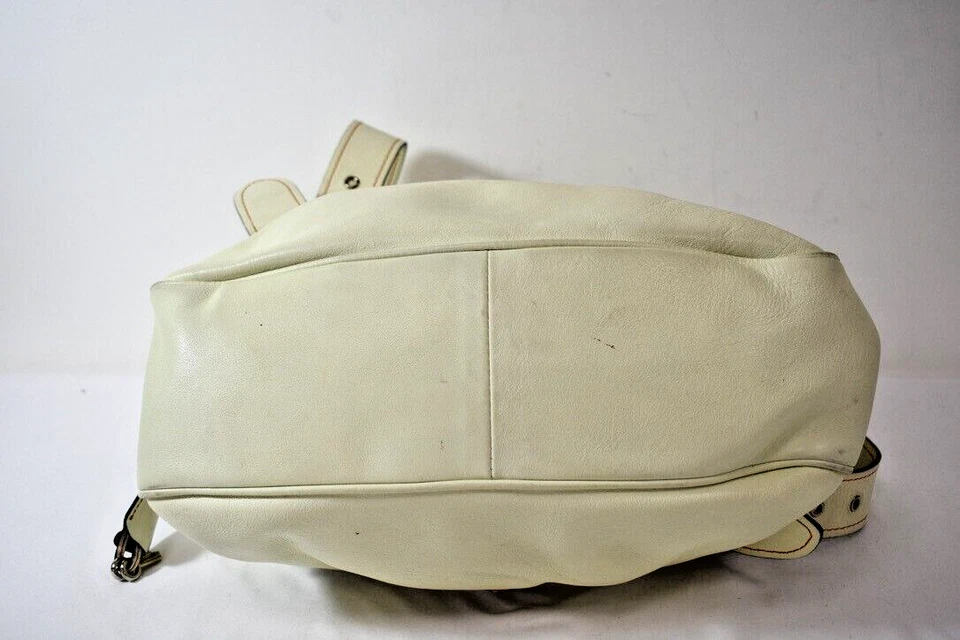 MARC JACOBS СЛОНОВОЙ КОСТИ КОЖАНАЯ СУМКА С КОРОТКИМИ РУЧКАМИ ДАМСКАЯ СУМКА РАЗМЕР БОЛЬШОЙ НА ПРОДАЖУ - Изображение 3 из 4