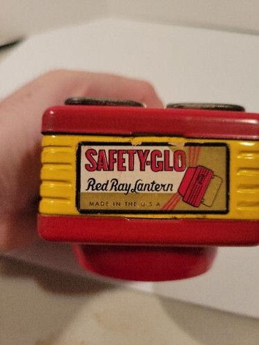 Vintage Safety-Glo Red Ray Lantern U.S.A. -RE - Picture 7 of 7