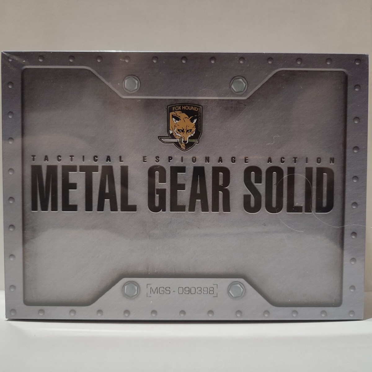 その他 L GEAR SOLID Trading Card #043 PIG Metal Gear Solid Limited Edition Set Of 3 Key Cards Official