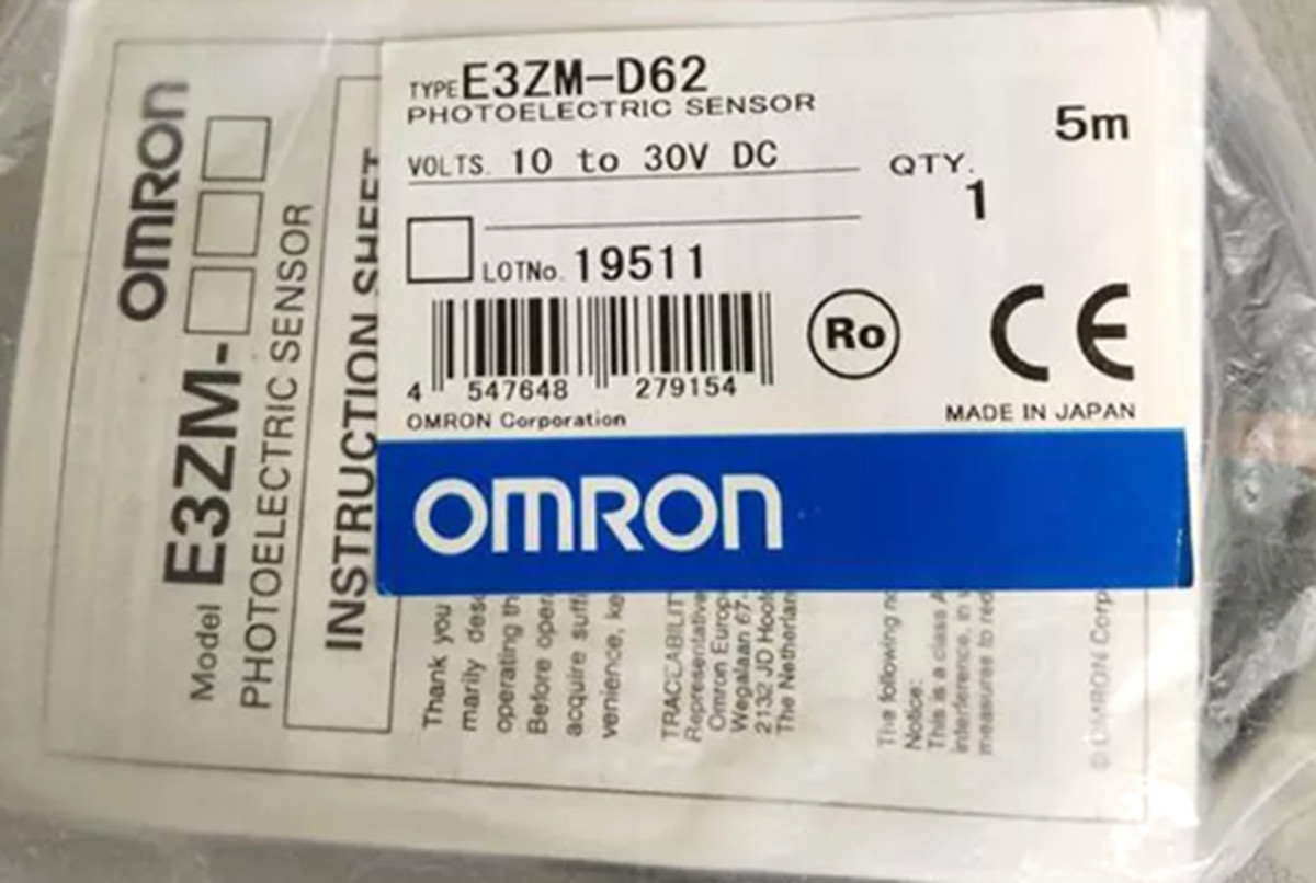 NEW OMRON E3ZM-D62 2M Photoelectric Sensors