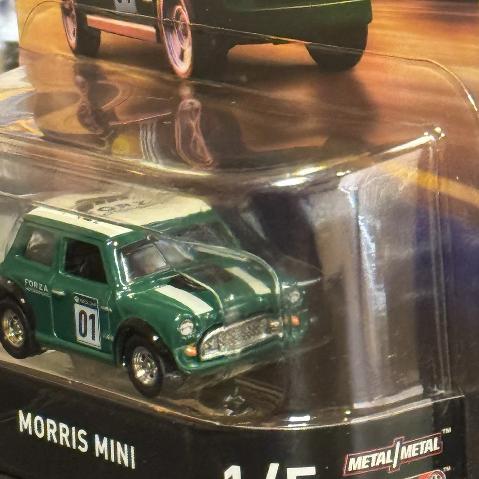 Hot Wheels 2018 Retro Entertainment Forza Motorsport Morris Mini Foto 3 de 4