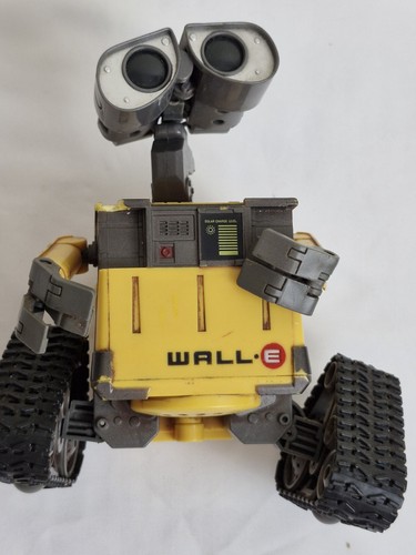 Disney Pixar Wall E Robot Thinkway Toys Dancing Interactive Talking NOT WORKING - Picture 8 of 11