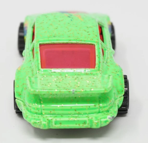 Hot Wheels 148 Glitter Green Porsche 930 Pink Windows 1989 - Image 4 of 4